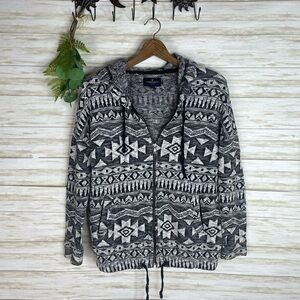 American Eagle Outfitters Black and White Aztec Batik Geometric Knit Hoodie